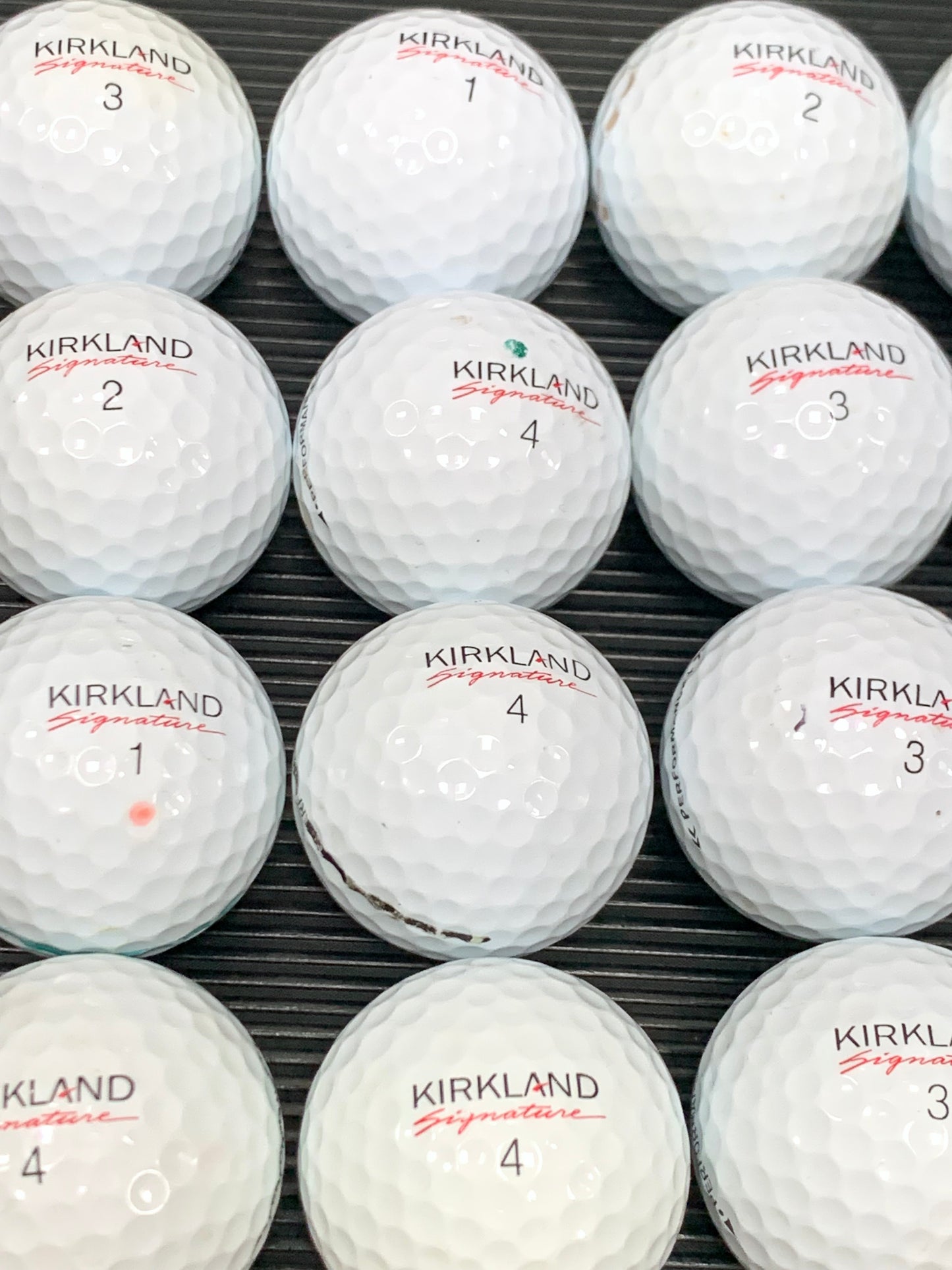Kirkland Mix – Used Golf Balls